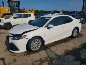 Toyota Camry 2.5L 4 2023