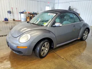 Volkswagen Beetle 2.5L 5 2006