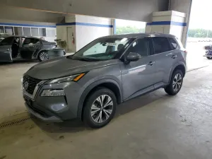 Nissan Rogue SV 2.5L 4 2021