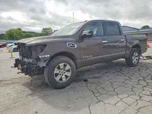 Nissan Titan 5.6L 8 2017