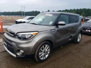 Kia Soul 2.0L 4 2019