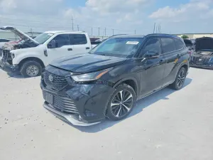 Toyota Highlander 3.5L 6 2021