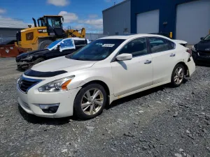 Nissan Altima 2.5L 4 2015