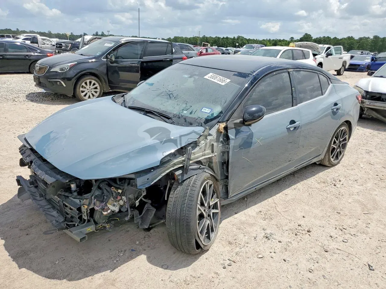 Nissan Sentra 2.0L 4 2025