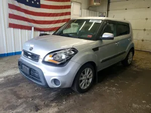 Kia Soul 2.0L 4 2013
