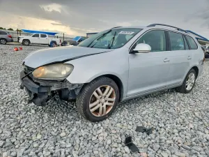 Volkswagen Jetta 2.0L 4 2011