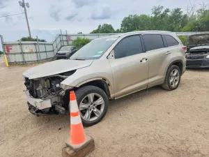Toyota Highlander 3.5L 6 2014