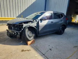 Nissan Rogue 2.5L 4 2017