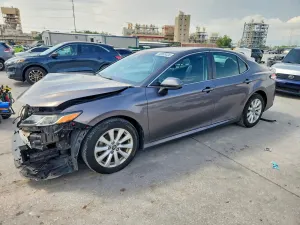 Toyota Camry 2.5L 4 2020