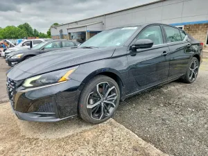 Nissan Altima 2.5L 4 2025