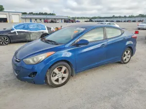 Hyundai Elantra 1.8L 4 2013