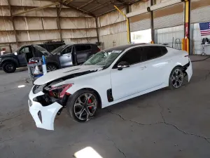 Kia Stinger 3.3L 6 2018