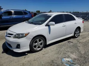 Toyota Corolla 1.8L 4 2012