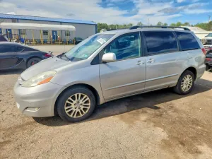 Toyota Sienna 3.5L 6 2009