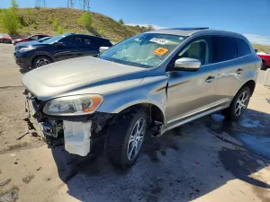 Volvo XC60 3.0L 6 2015