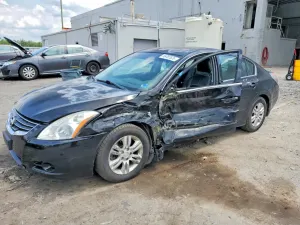 Nissan Altima 2.5L 4 2010