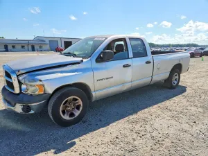 Dodge RAM 4.7L 8 2003