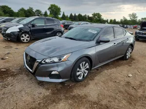 Nissan Altima 2.5L 4 2020