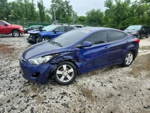 Hyundai Elantra 1.8L 4 2013