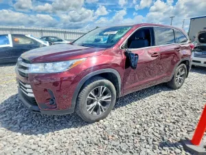 Toyota Highlander 3.5L 6 2017