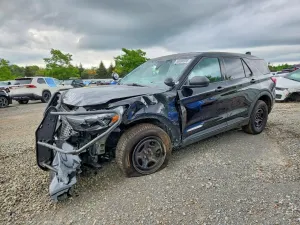 Ford Explorer 3.3L 6 2024