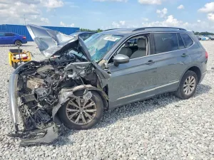 Volkswagen Tiguan 2.0L 4 2018