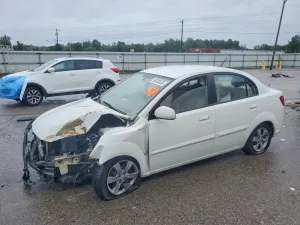 Kia Rio 1.6L 4 2011