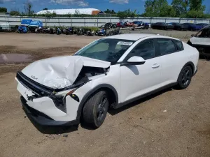 Kia K4 2.0L 4 2025