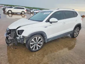 Volkswagen Taos 1.5L 4 2024