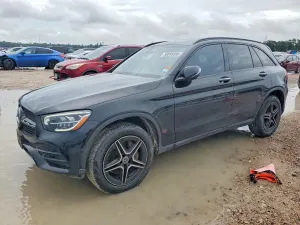 Mercedes-Benz GLC 2.0L 4 2022