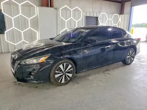 Nissan Altima 2.5L 4 2019