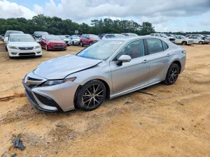 Toyota Camry 2.5L 4 2023