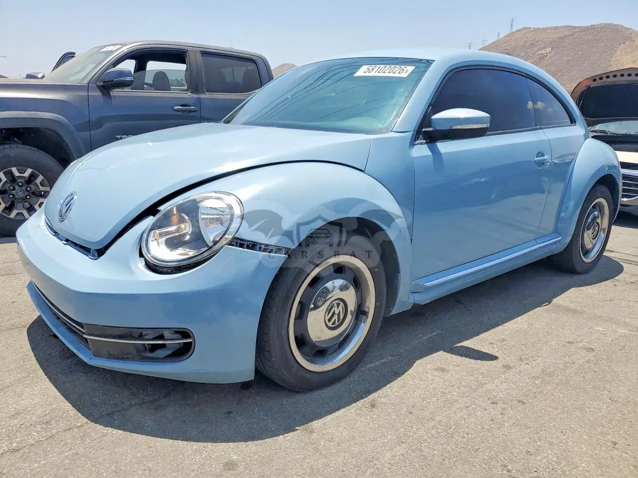 Volkswagen Beetle 2.5L 5 2012