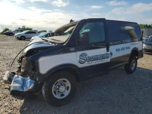 Chevrolet Express 6.6L 8 2022
