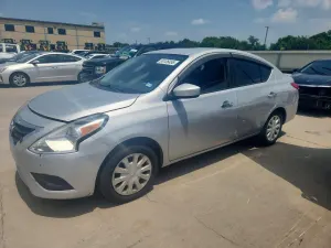 Nissan Versa 1.6L 4 2015