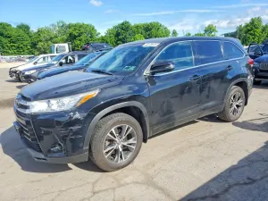 Toyota Highlander 3.5L 6 2019