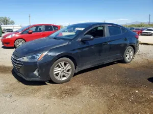 Hyundai Elantra 2.0L 4 2020