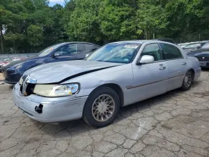 Lincoln Town Car 4.6L 8 2001