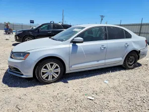 Volkswagen Jetta 1.4L 4 2017