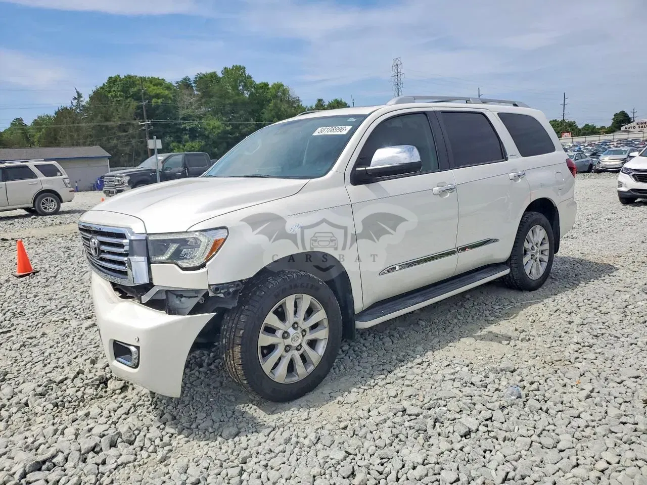 Toyota Sequoia 5.7L 8 2020