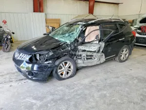 Nissan Rogue 2.5L 4 2013