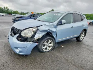 Nissan Rogue 2.5L 4 2011