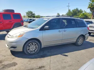 Toyota Sienna 3.5L 6 2008