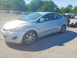 Hyundai Elantra 1.8L 4 2012