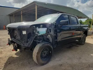 Chevrolet Silverado 1500 5.3L 8 2021
