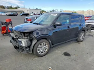 Kia Soul 2.0L 4 2021
