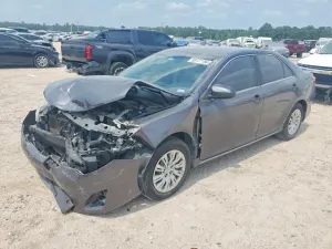 Toyota Camry 2.5L 4 2014