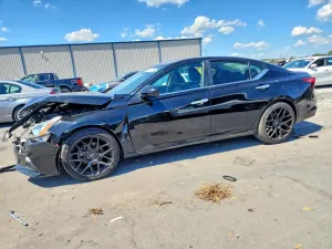 Nissan Altima 2.5L 4 2020