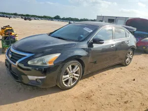 Nissan Altima 3.5L 6 2015