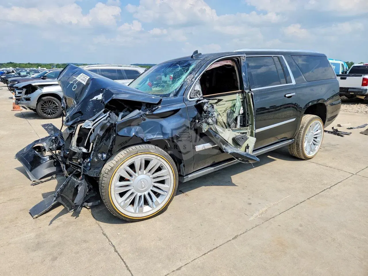 Cadillac Escalade 6.2L 8 2015